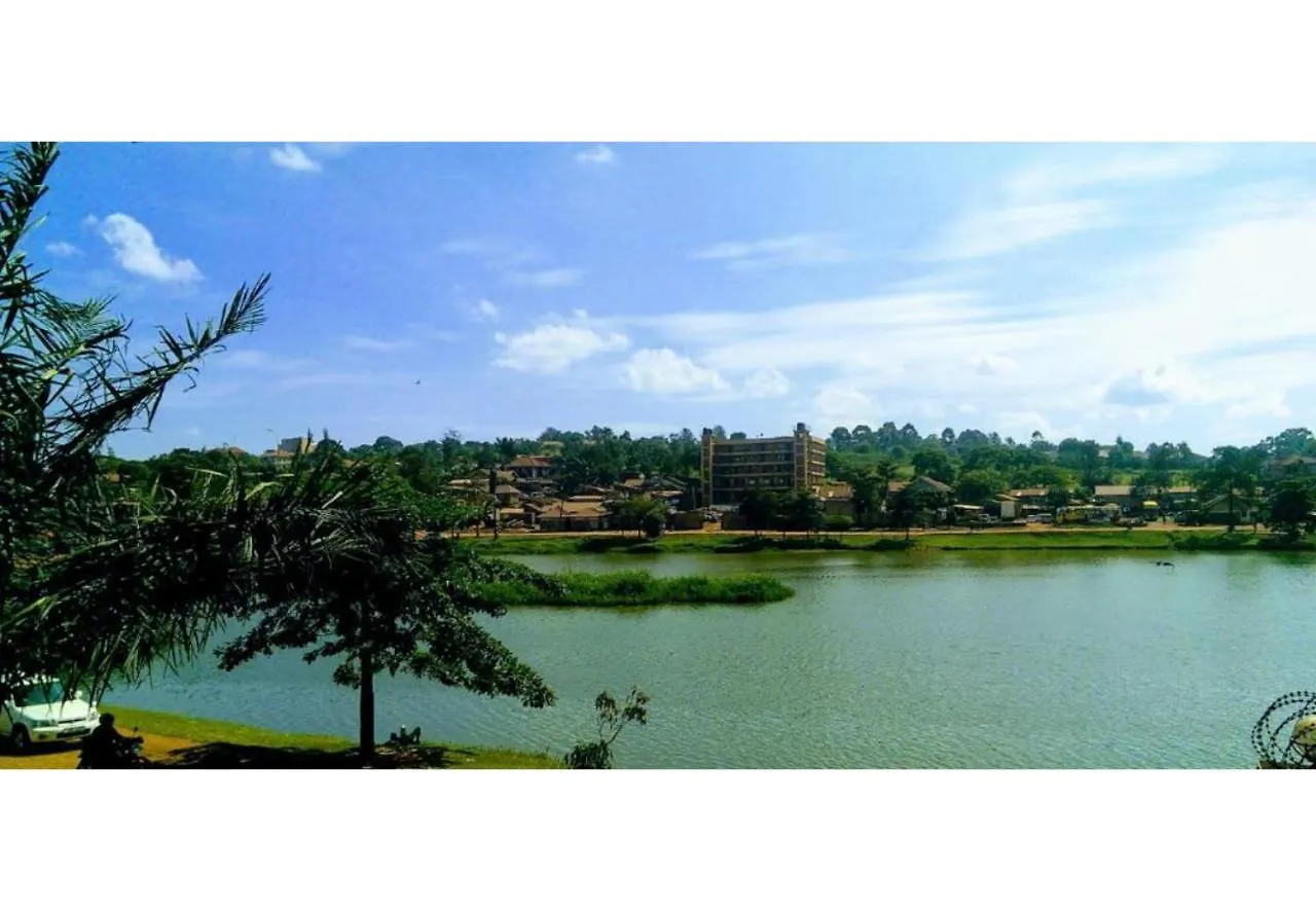 Panzió Royal Lake View Gardens Kampala