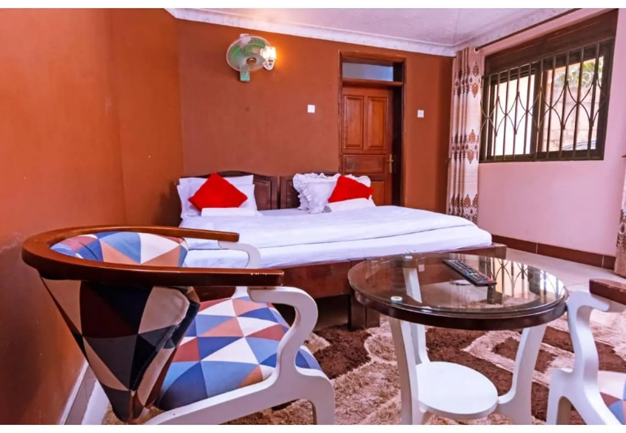 Bed & Breakfast Royal Lake View Gardens Kampala