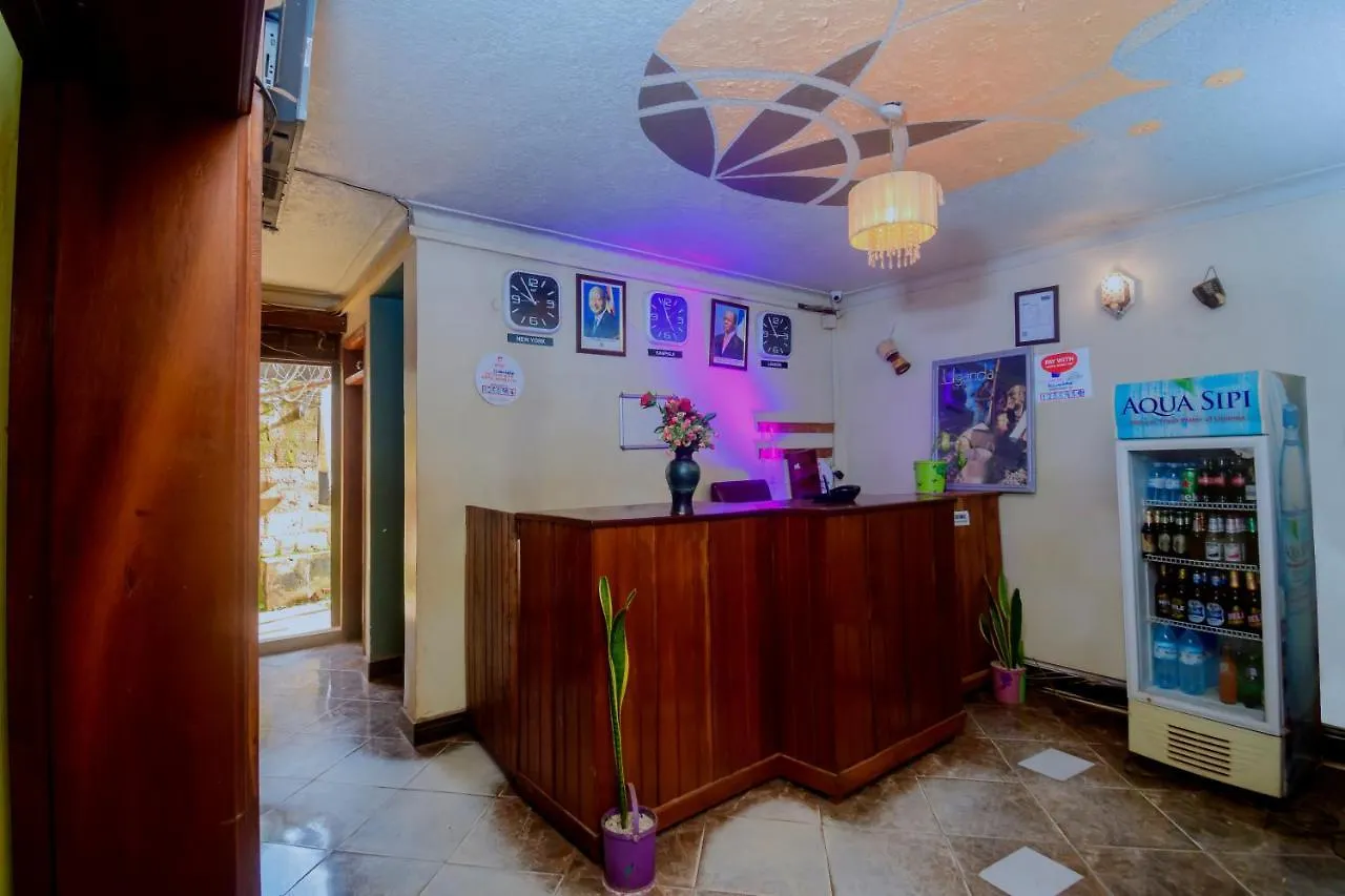 Bed & Breakfast Royal Lake View Gardens Kampala